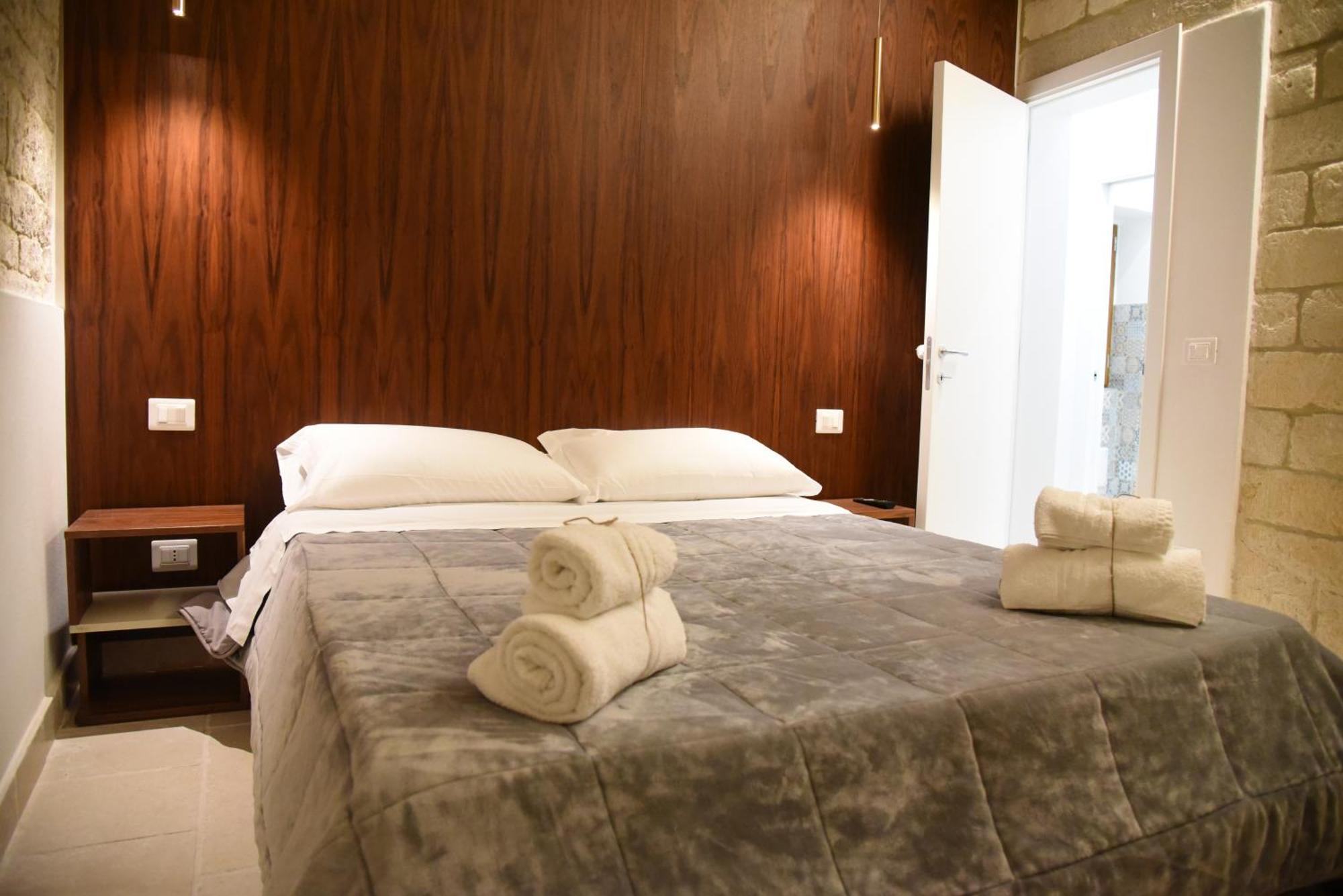 Altemura Suites Бари Экстерьер фото